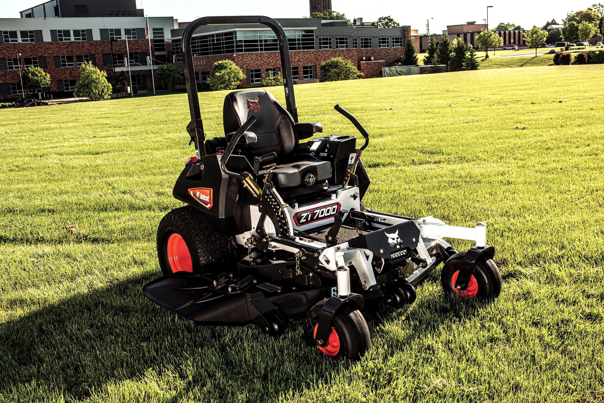 Browse Specs and more for the ZT7000 Zero-Turn Mower 72″ EFI – ZT7072SW - Bobcat of Atlanta